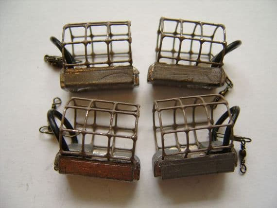 Nisa Micro Cage Feeder