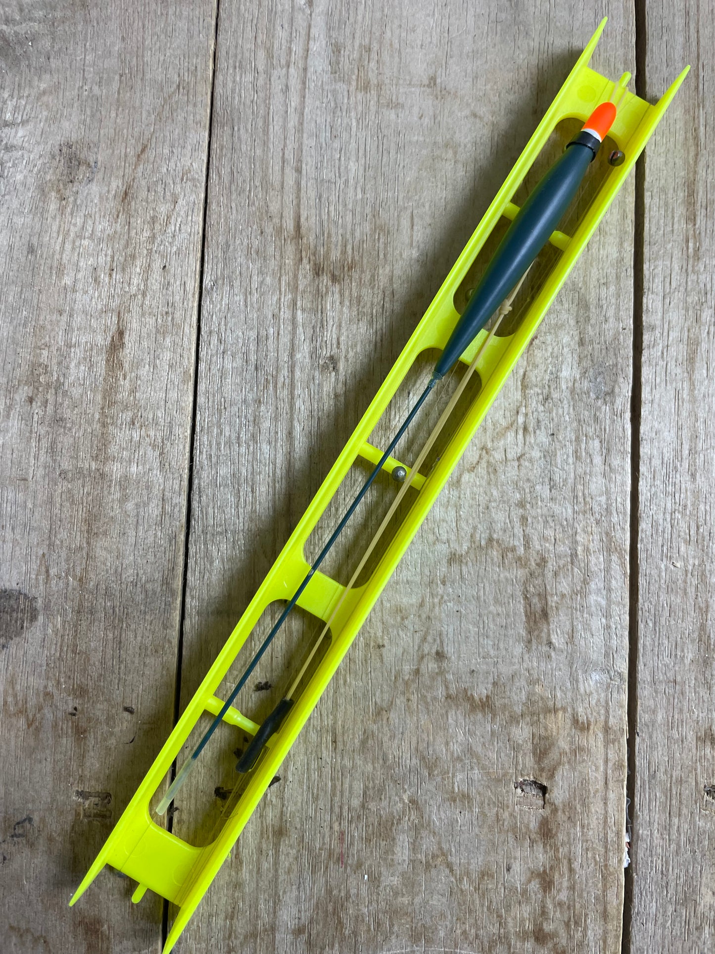 Hand tied wire stem stick float rig on winder