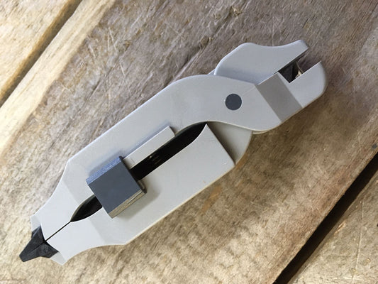 Stonfo fishing shot removal tool in grey with ergonomic design